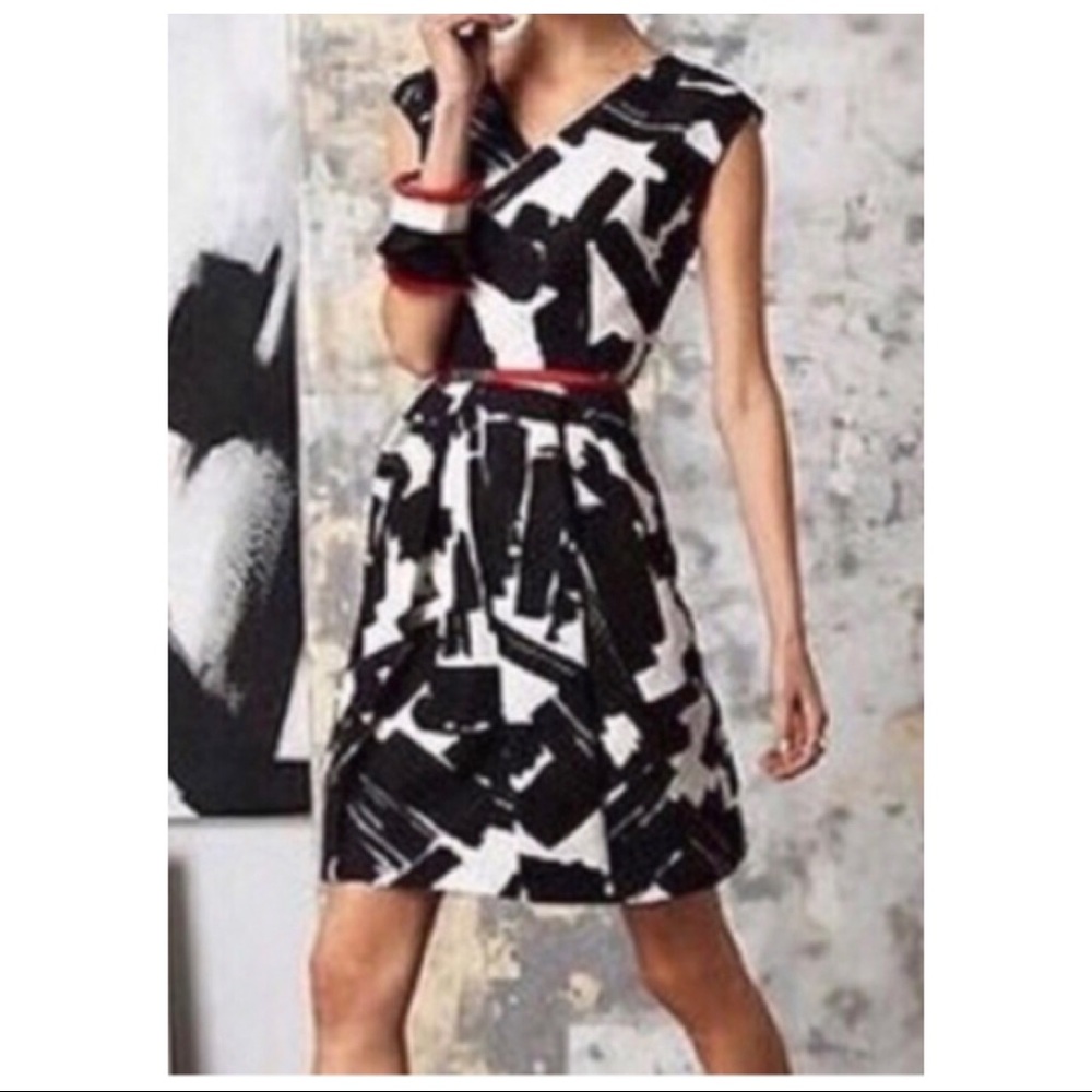 NWT Impulse crinkle belted dress size 0